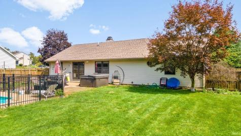 52979 Red Fox Trail South Bend IN 46628