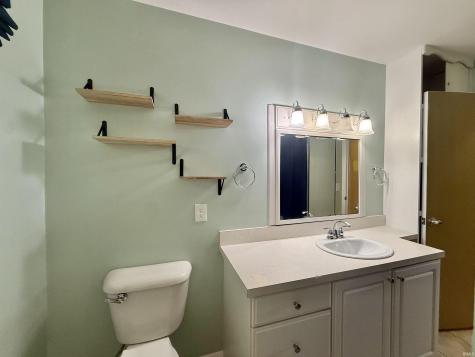 26 N Fairlawn Avenue Evansville IN 47711