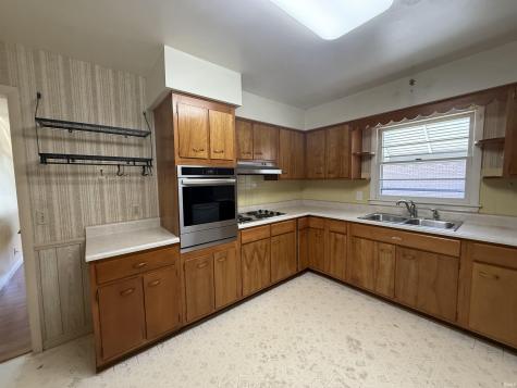 26 N Fairlawn Avenue Evansville IN 47711