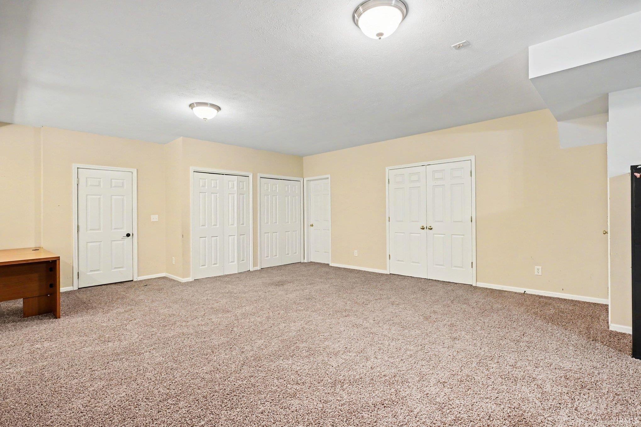 211 Greenfield Drive Middlebury IN 46540