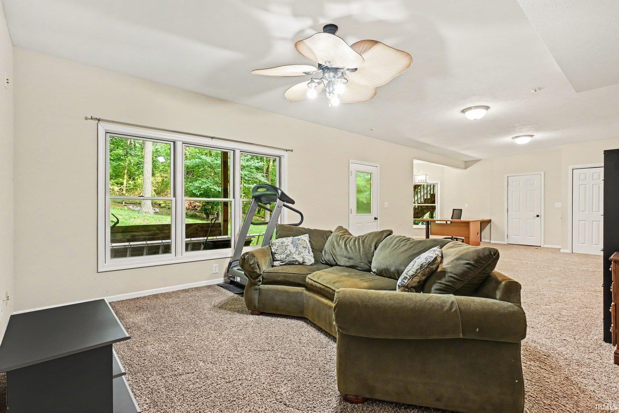 211 Greenfield Drive Middlebury IN 46540
