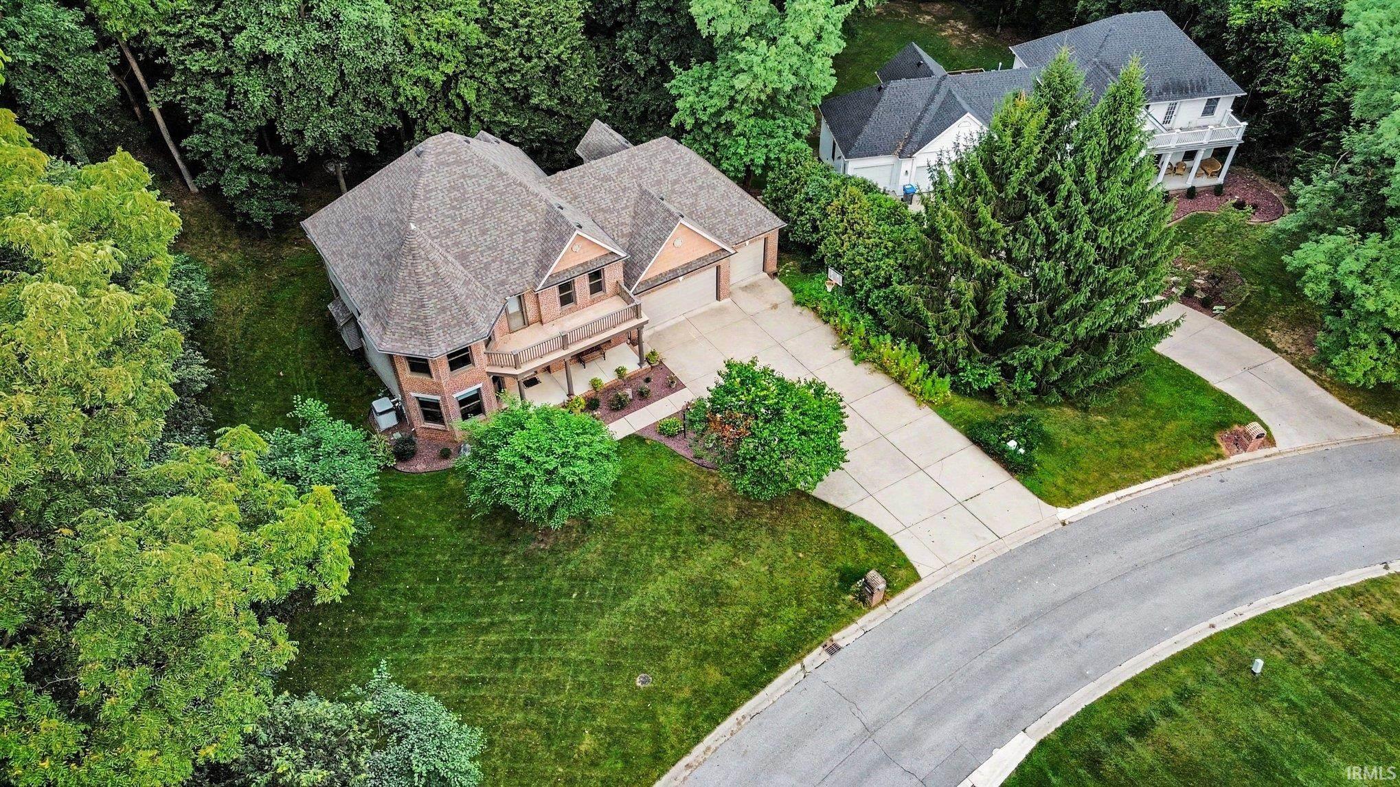 211 Greenfield Drive Middlebury IN 46540