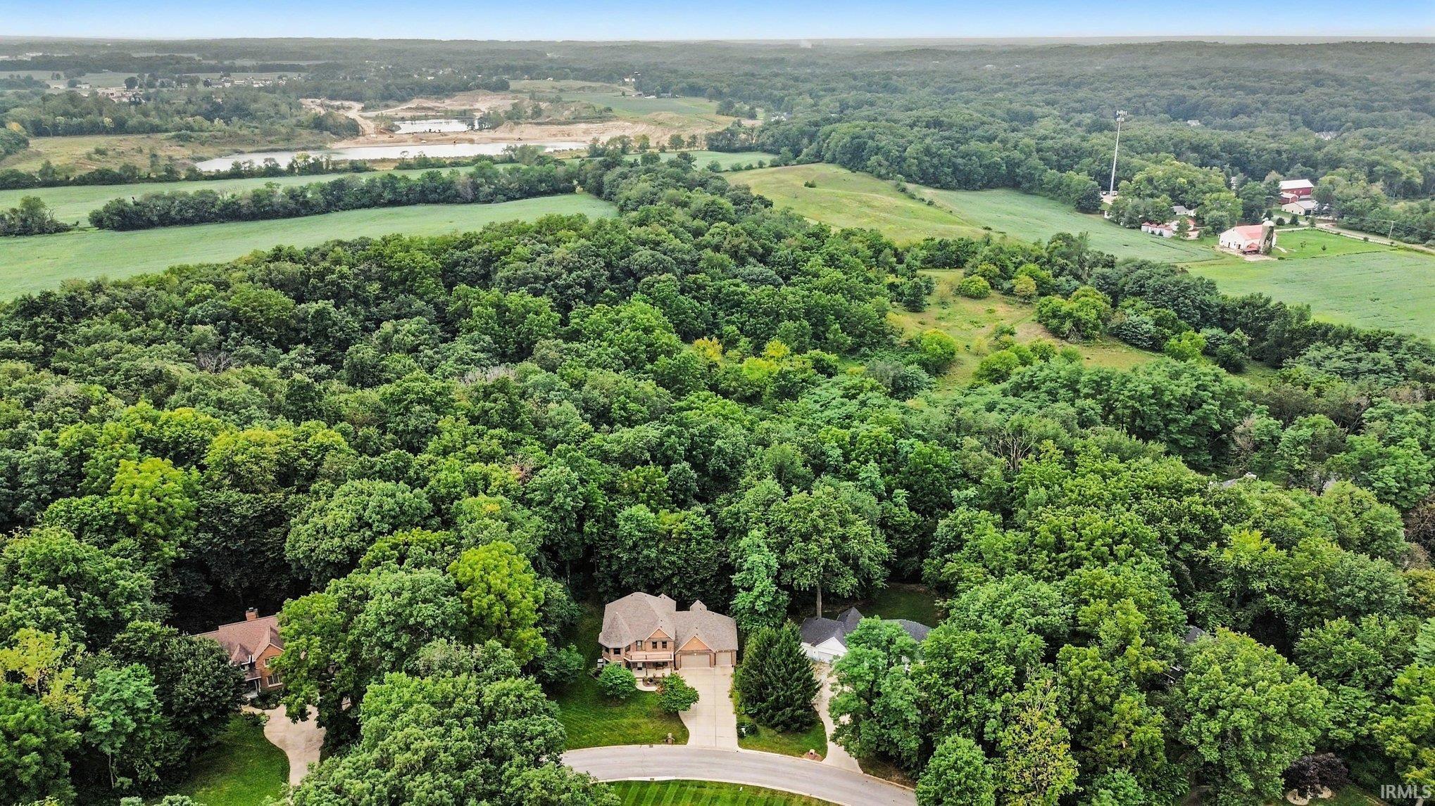 211 Greenfield Drive Middlebury IN 46540