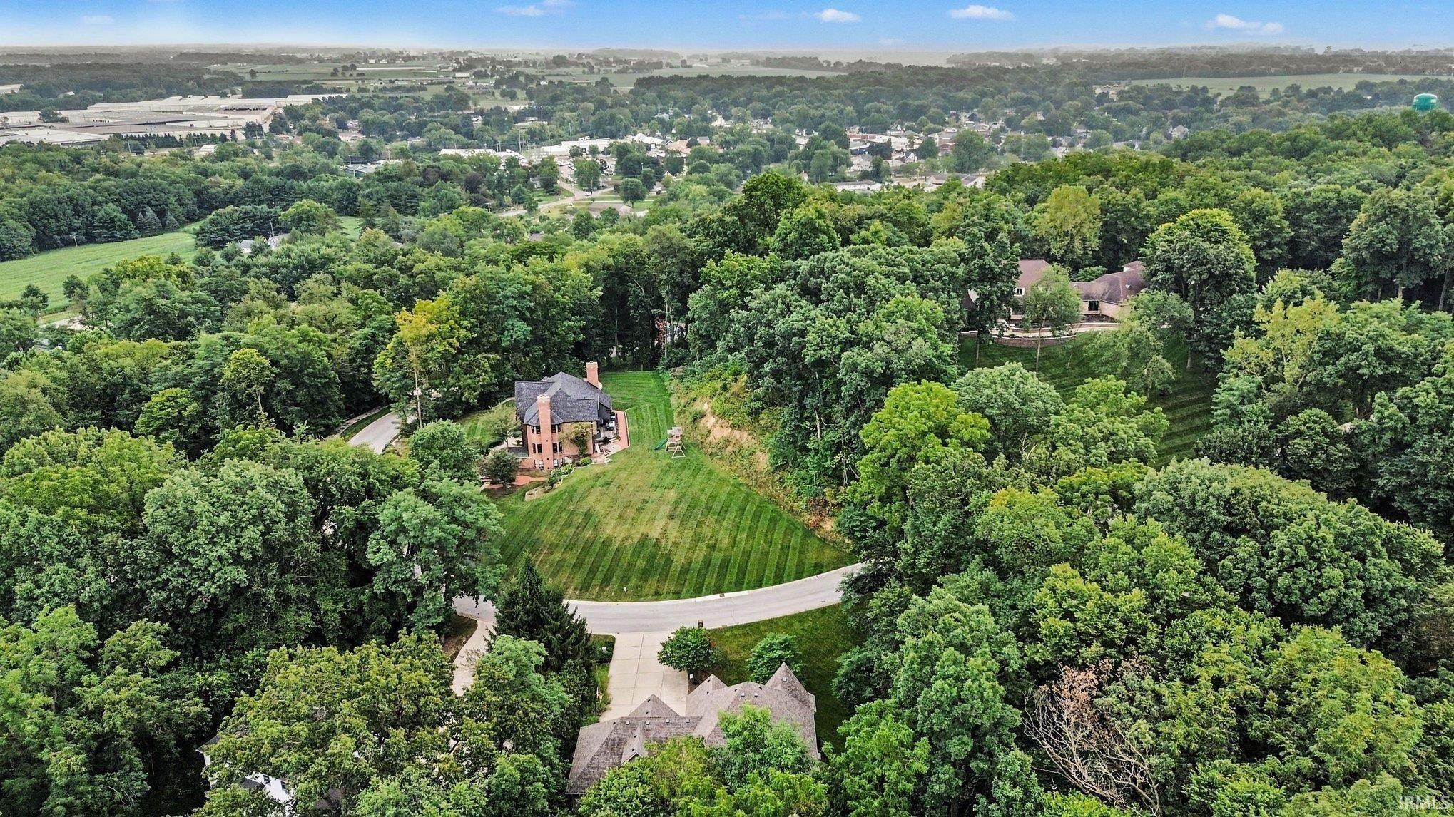 211 Greenfield Drive Middlebury IN 46540