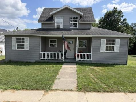 108 E Hardy Street Fremont IN 46737