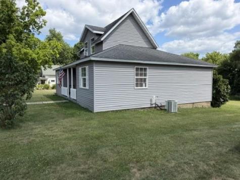 108 E Hardy Street Fremont IN 46737