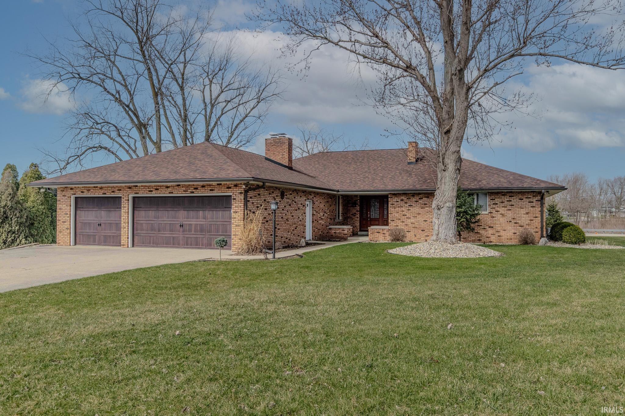 1116 Erin Court Middlebury IN 46540