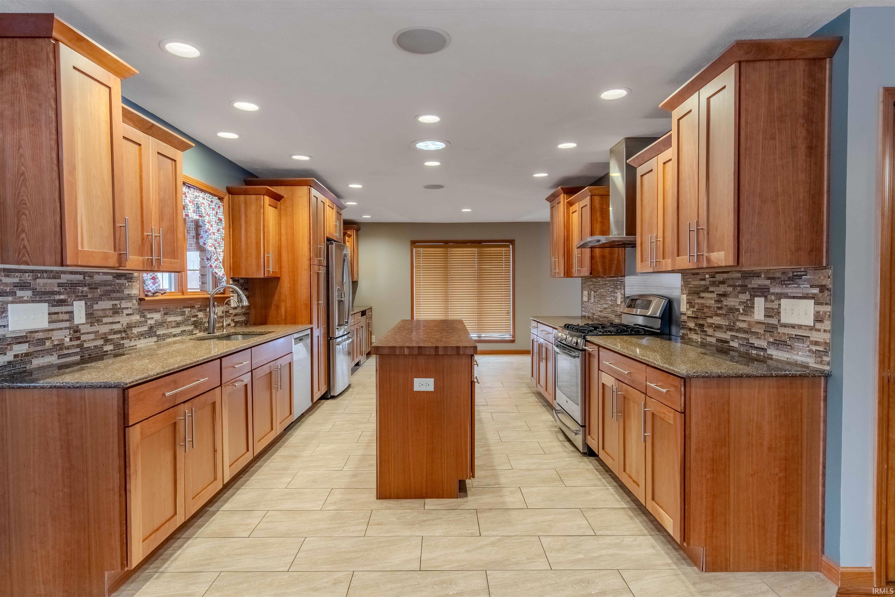 1116 Erin Court Middlebury IN 46540