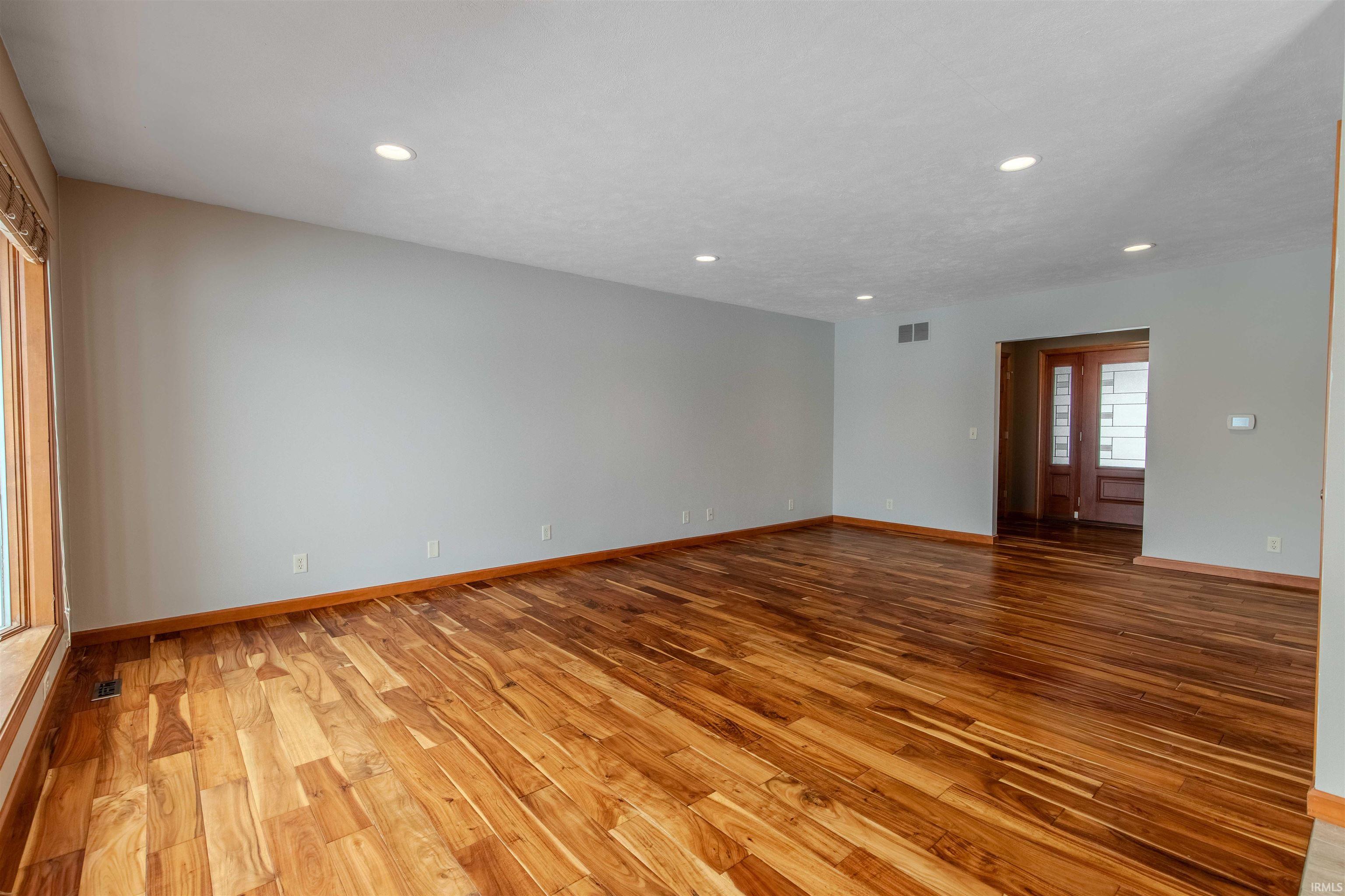 1116 Erin Court Middlebury IN 46540