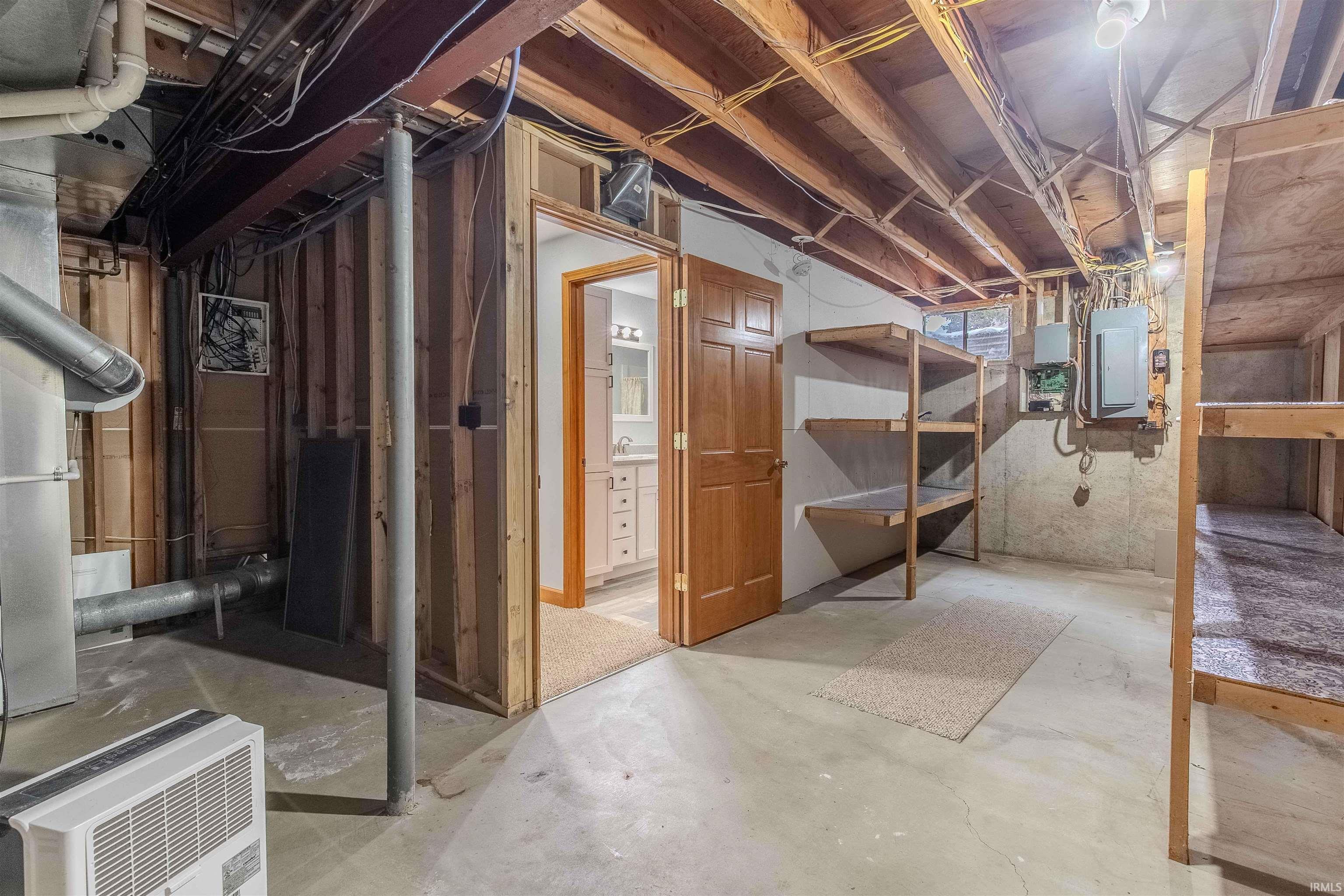 1116 Erin Court Middlebury IN 46540