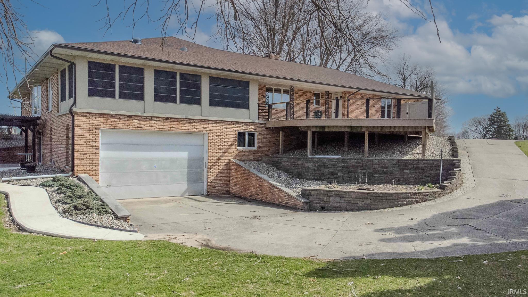 1116 Erin Court Middlebury IN 46540
