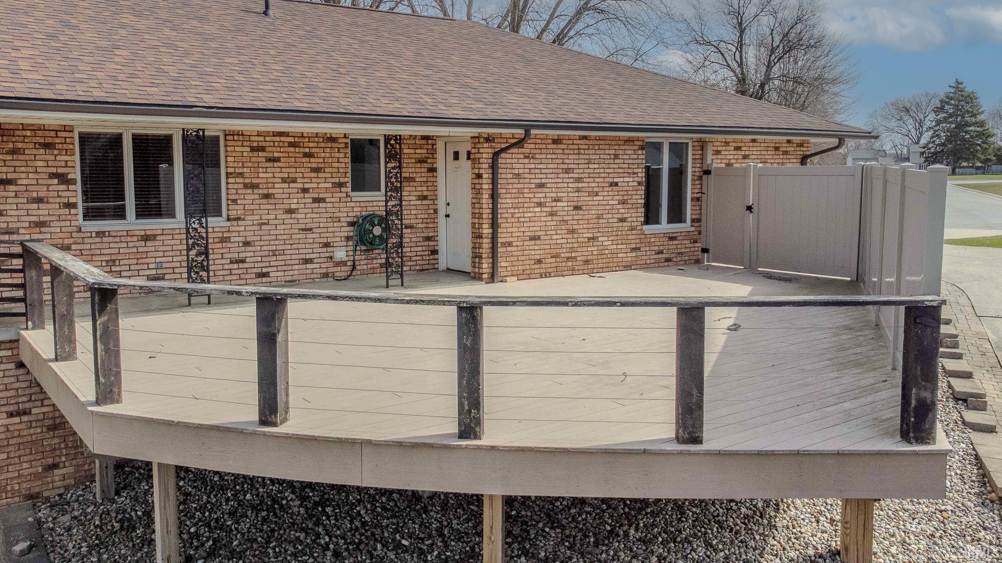 1116 Erin Court Middlebury IN 46540