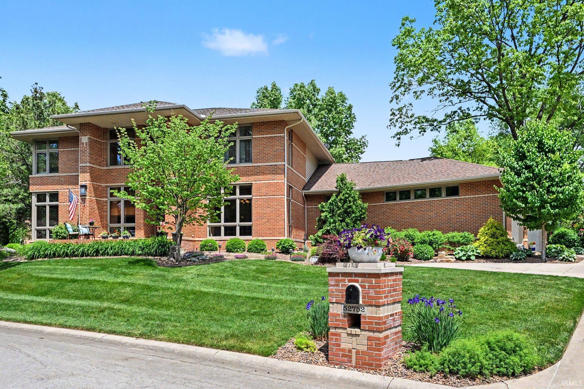 52752 Willow Bend Drive Granger IN 46530
