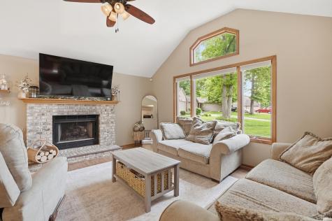 9528 Robin Meadow Place Fort Wayne IN 46835