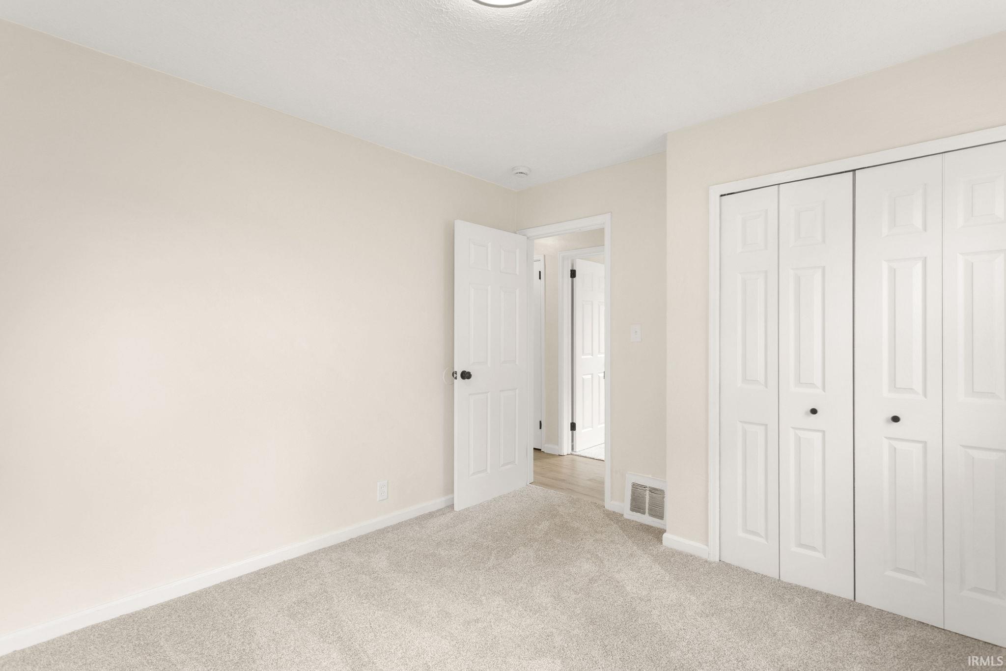 222 Village Way South Bend IN 46619