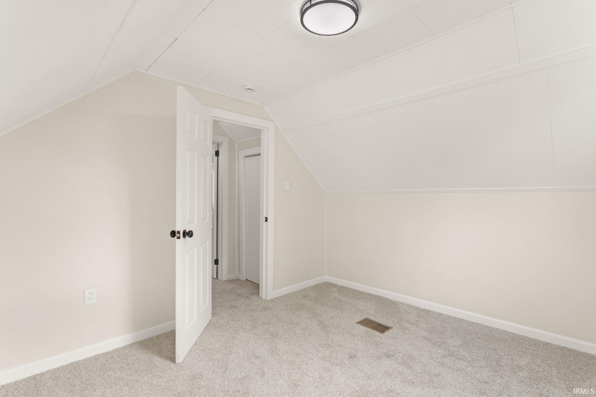 222 Village Way South Bend IN 46619