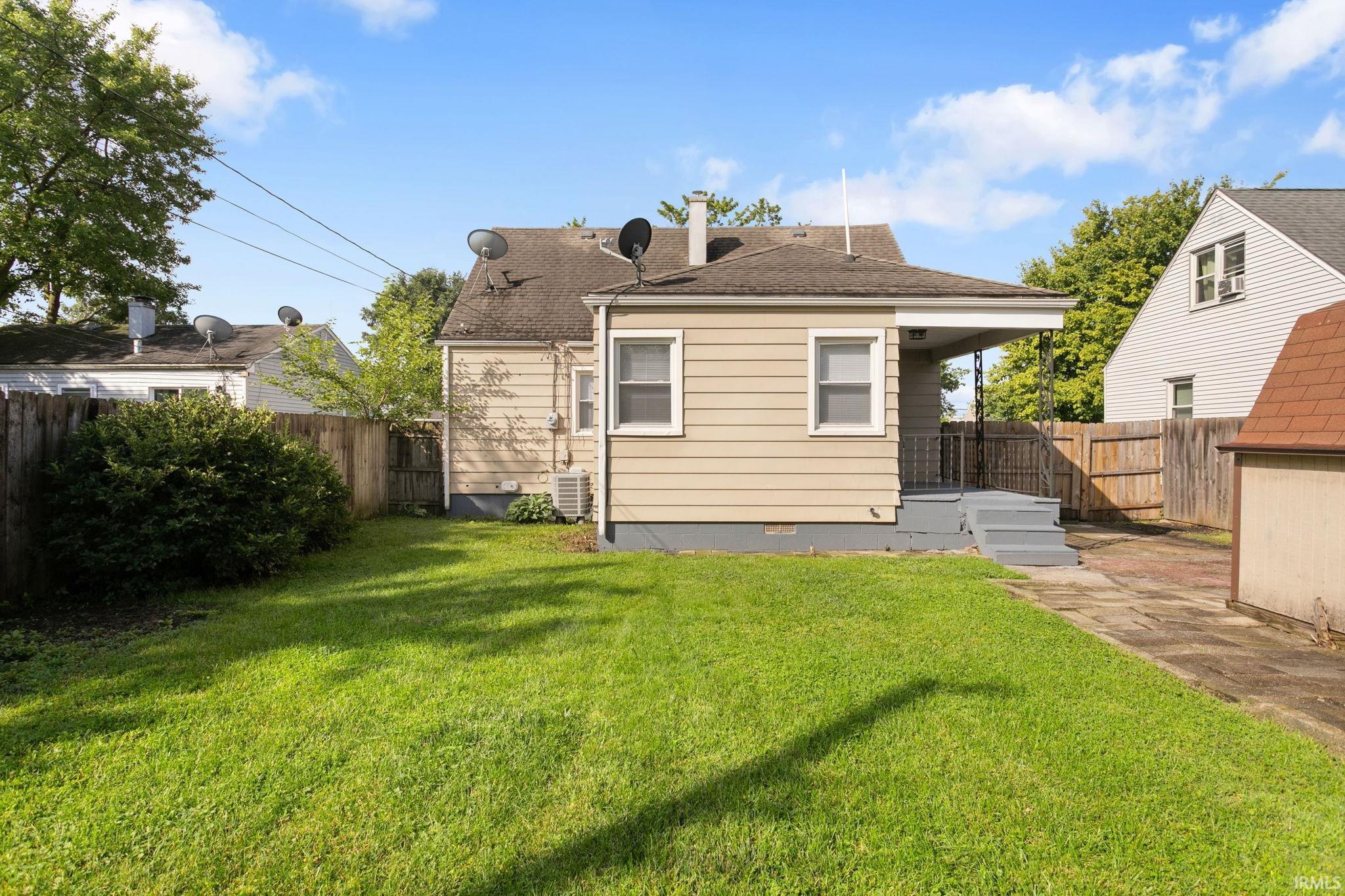 222 Village Way South Bend IN 46619