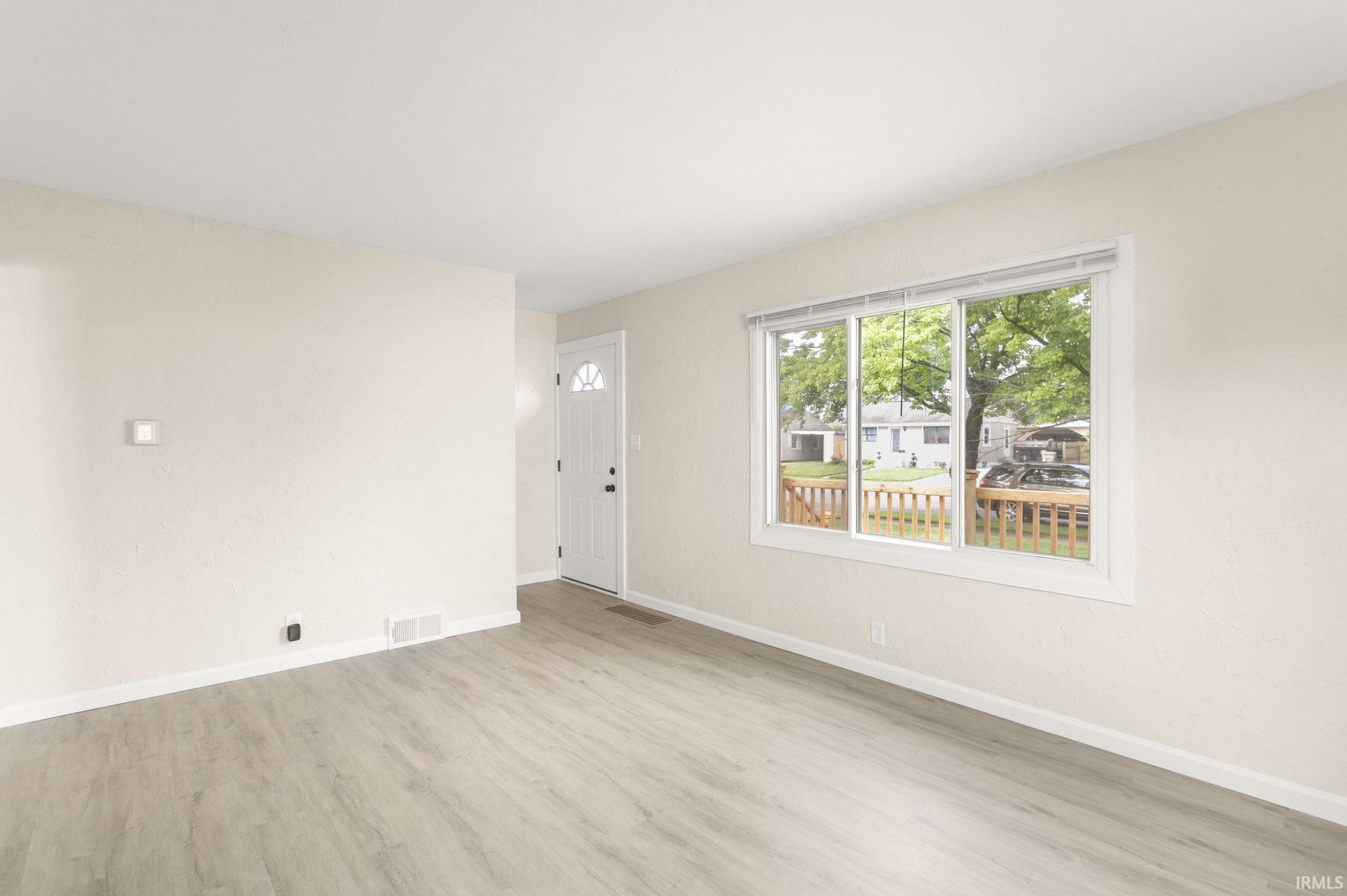 222 Village Way South Bend IN 46619