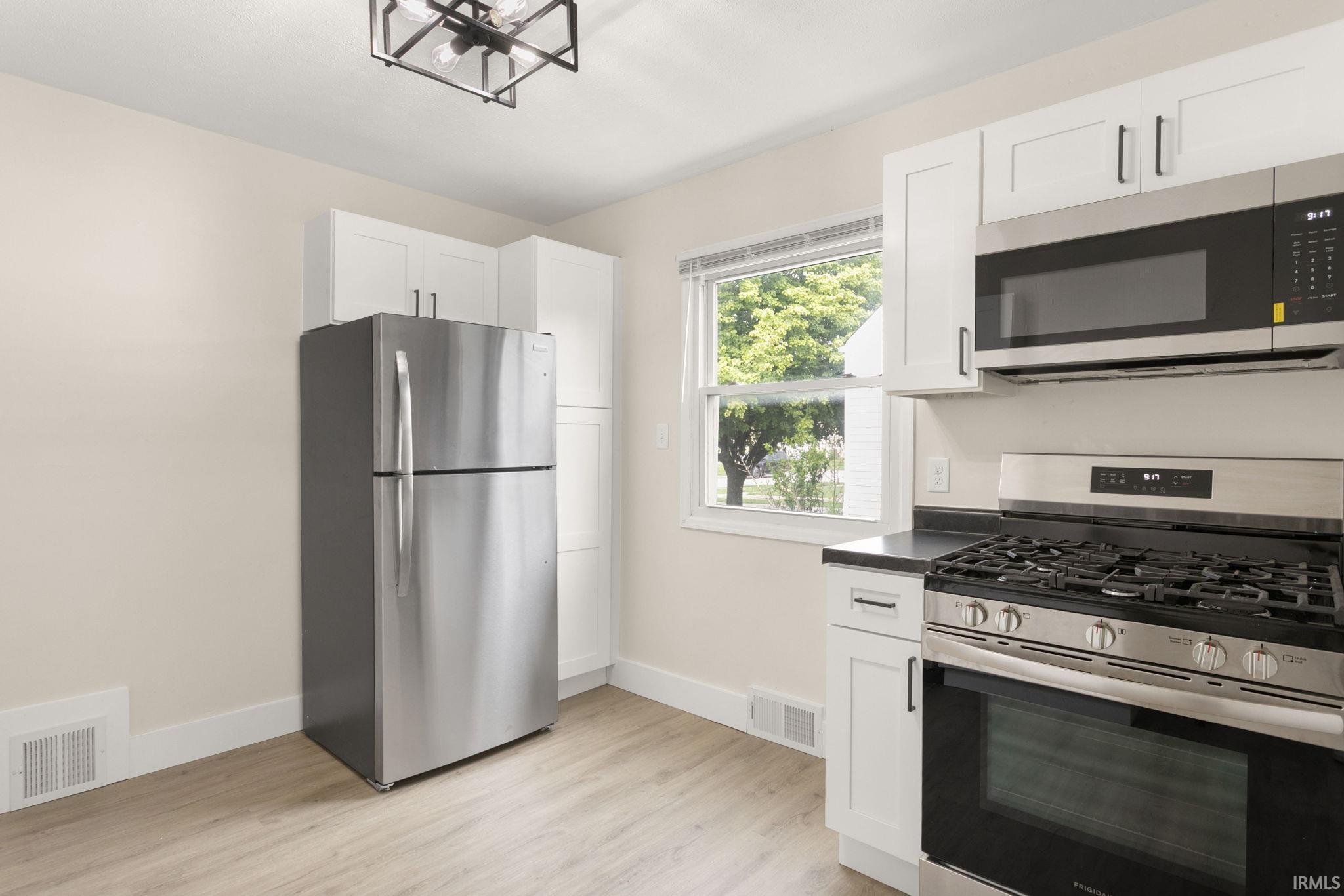 222 Village Way South Bend IN 46619