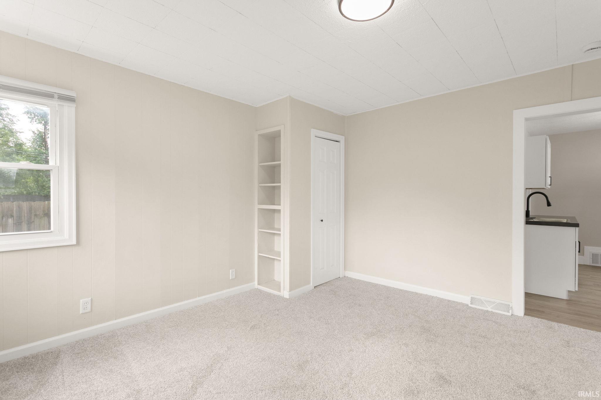 222 Village Way South Bend IN 46619
