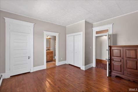 305 S Bluff Street Monticello IN 47960