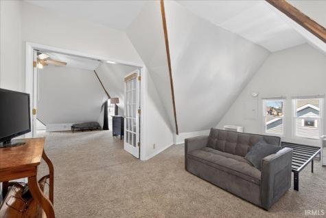 305 S Bluff Street Monticello IN 47960