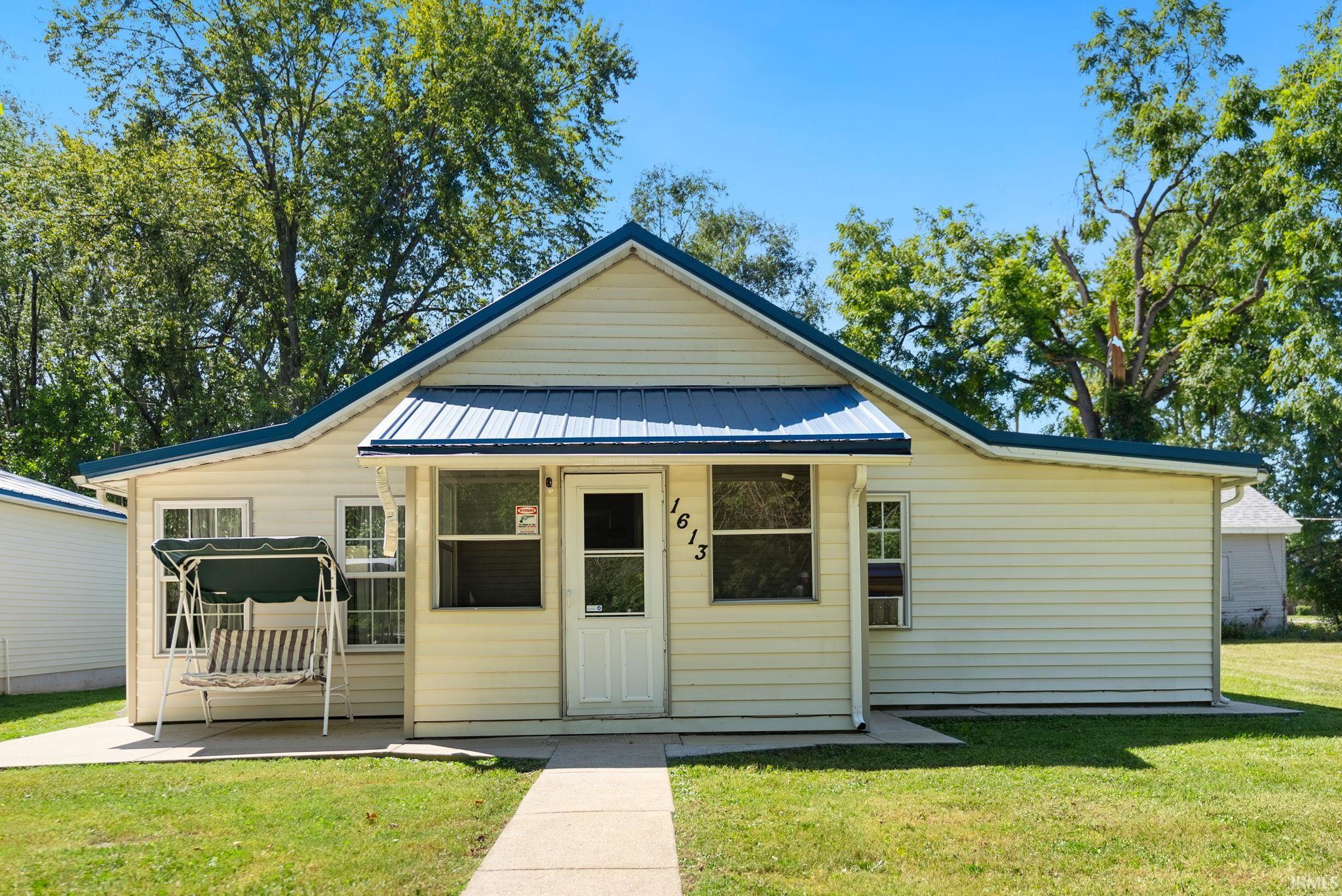 1613 Huron Street Elkhart IN 46516