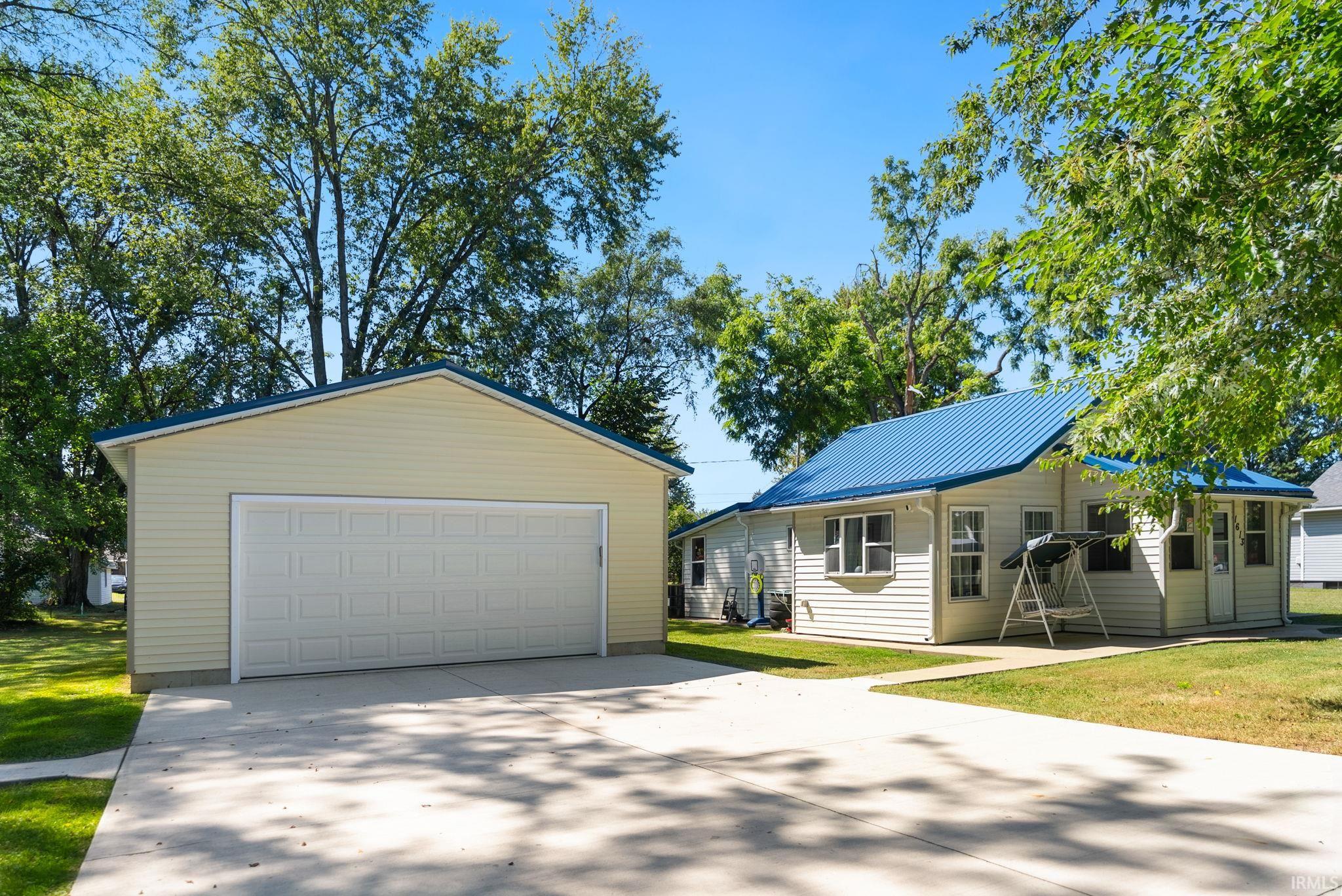 1613 Huron Street Elkhart IN 46516