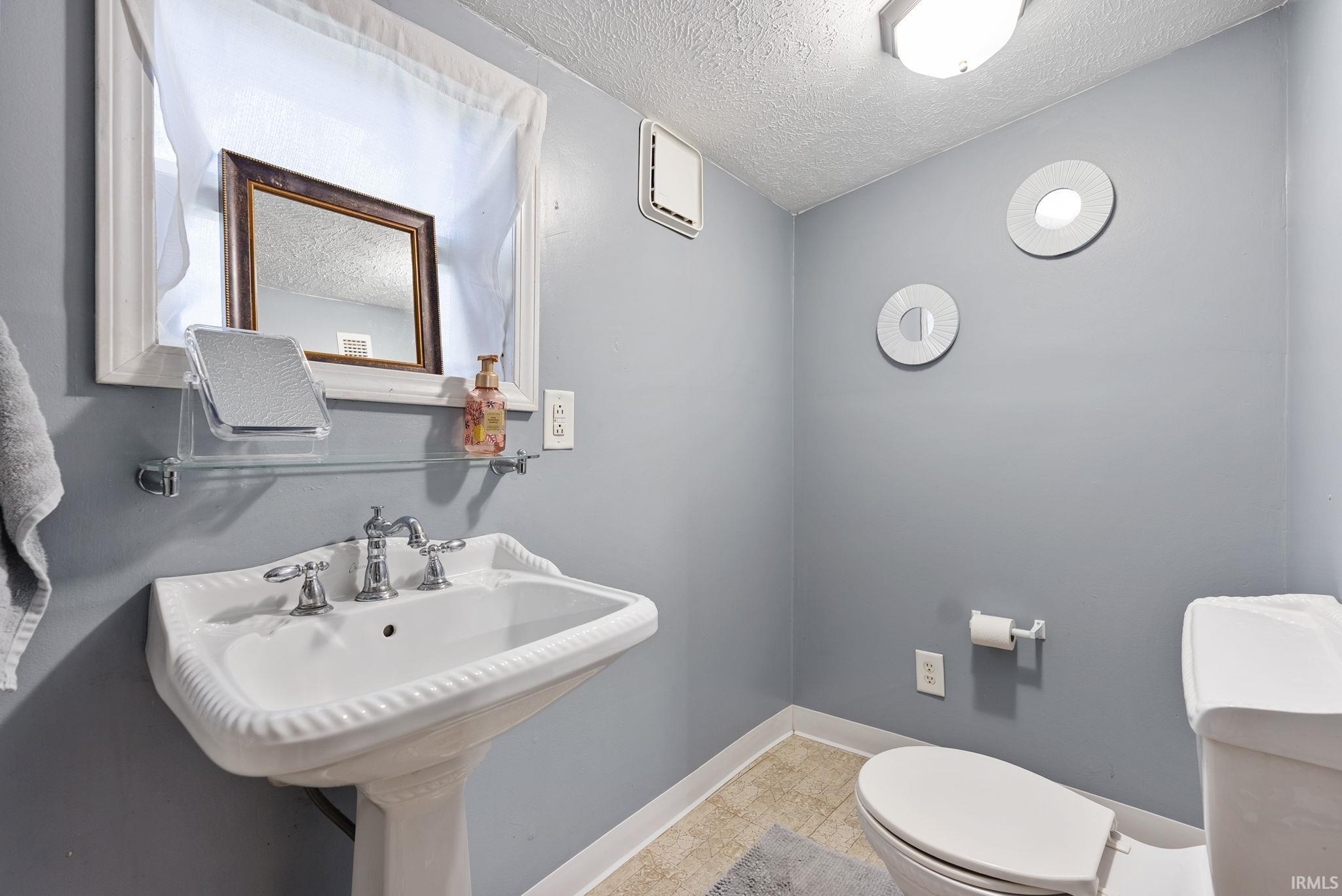1613 Huron Street Elkhart IN 46516