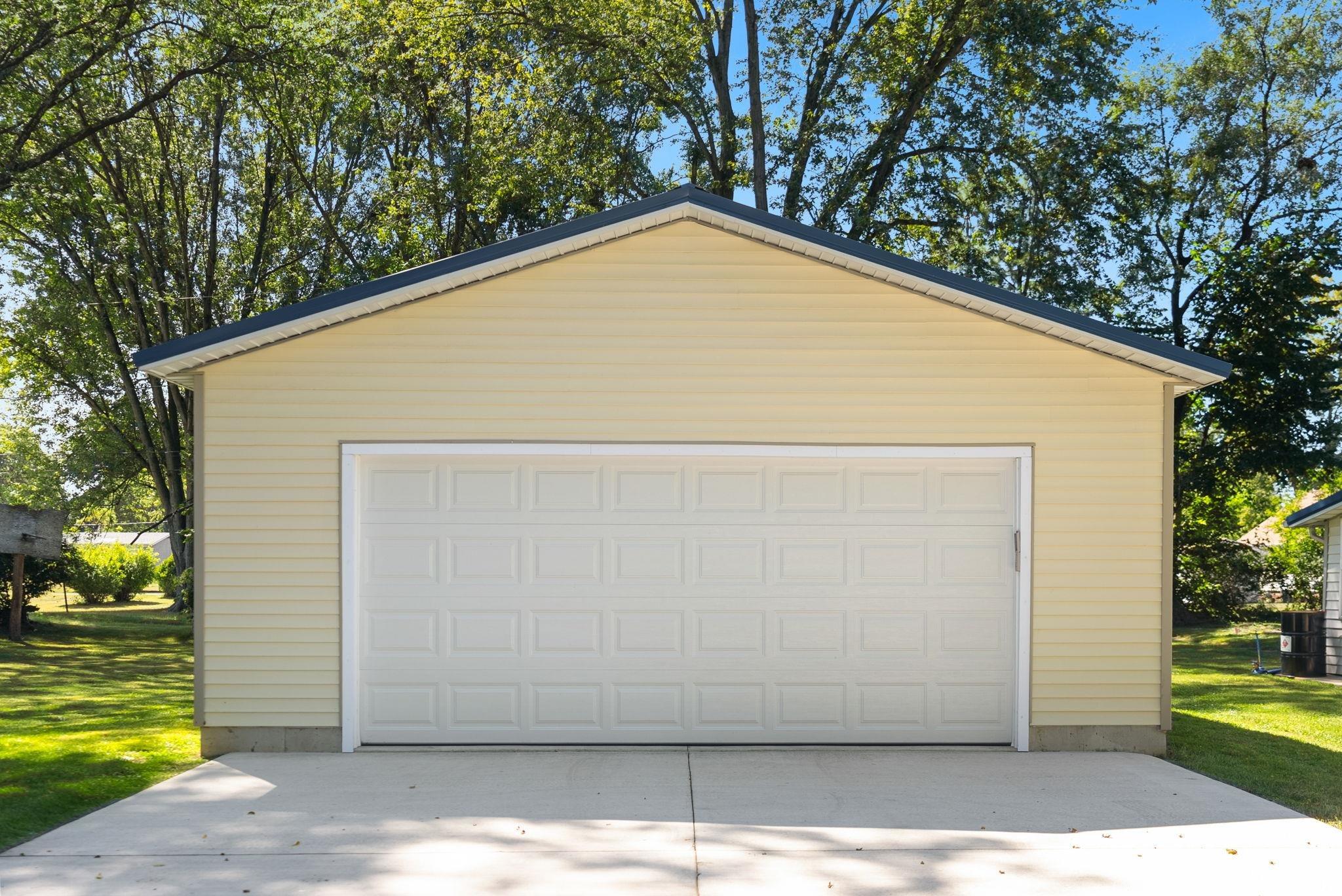 1613 Huron Street Elkhart IN 46516