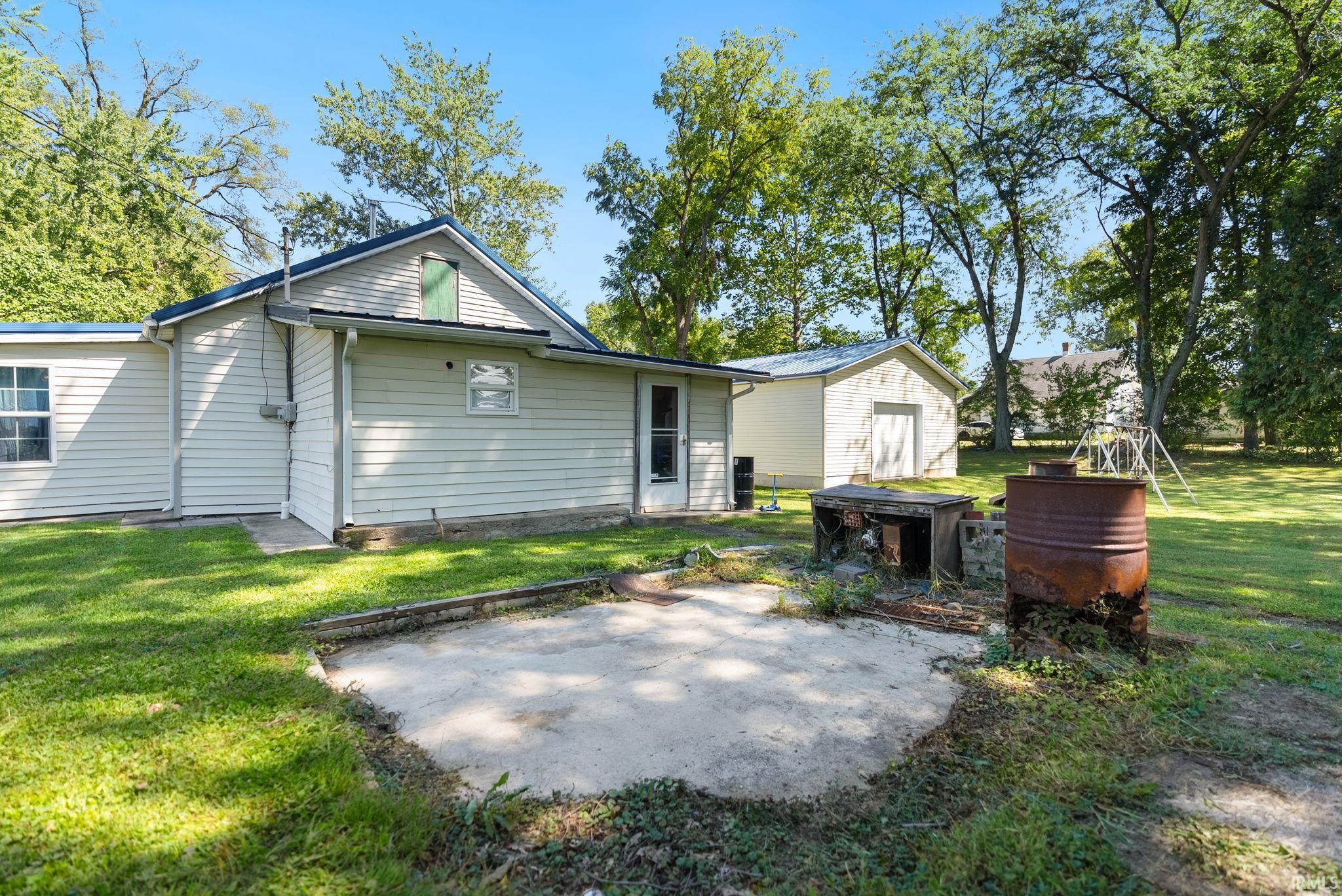 1613 Huron Street Elkhart IN 46516