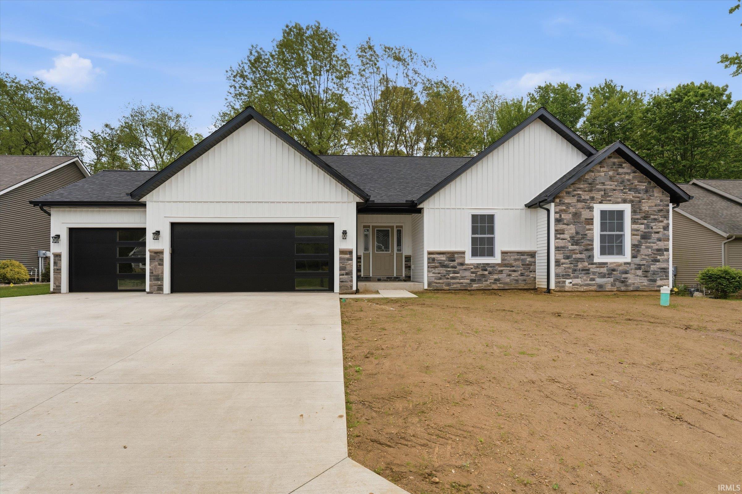 53784 Terre Verde Hills Court South Bend IN 46628