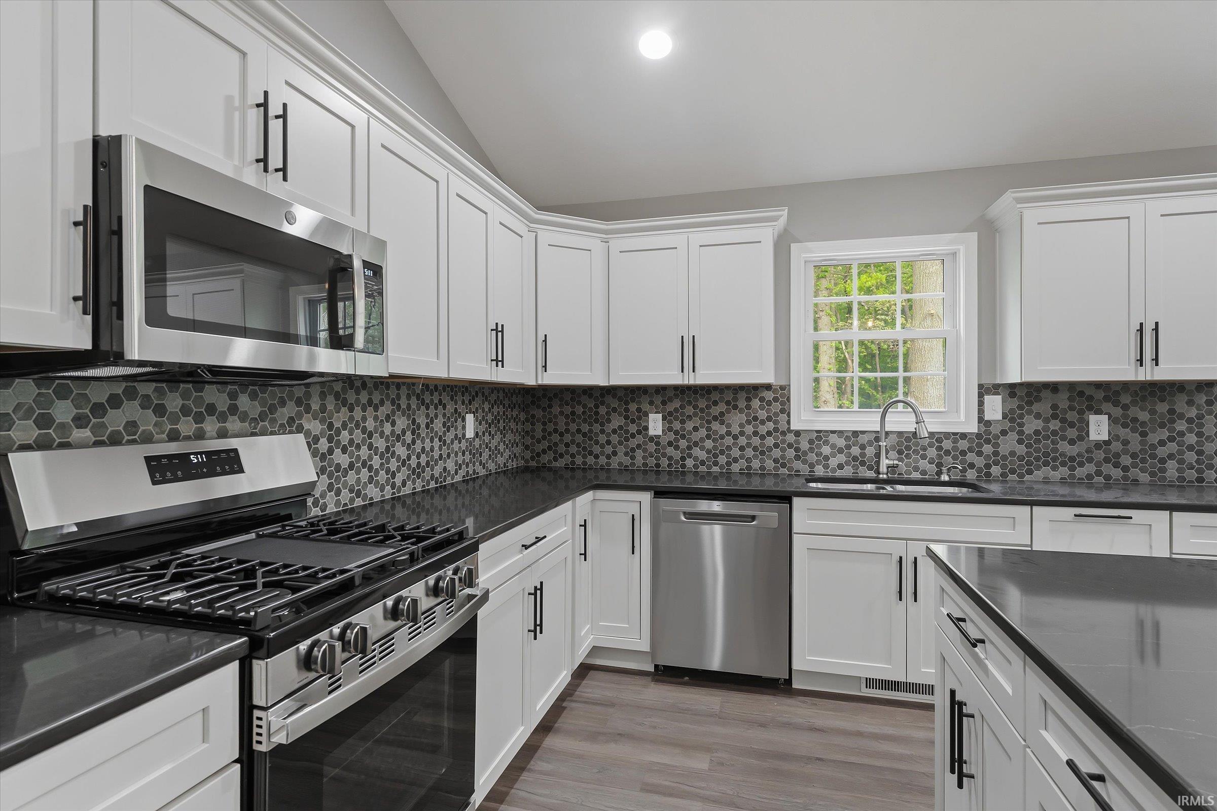 53784 Terre Verde Hills Court South Bend IN 46628