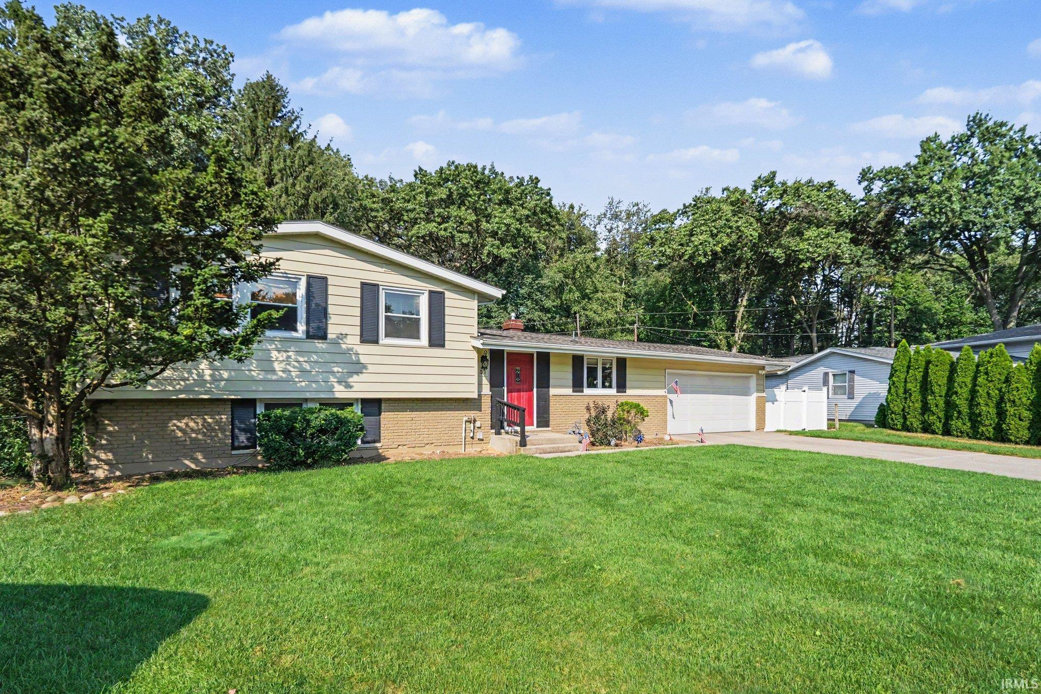 1601 Victoria Drive Elkhart IN 46514