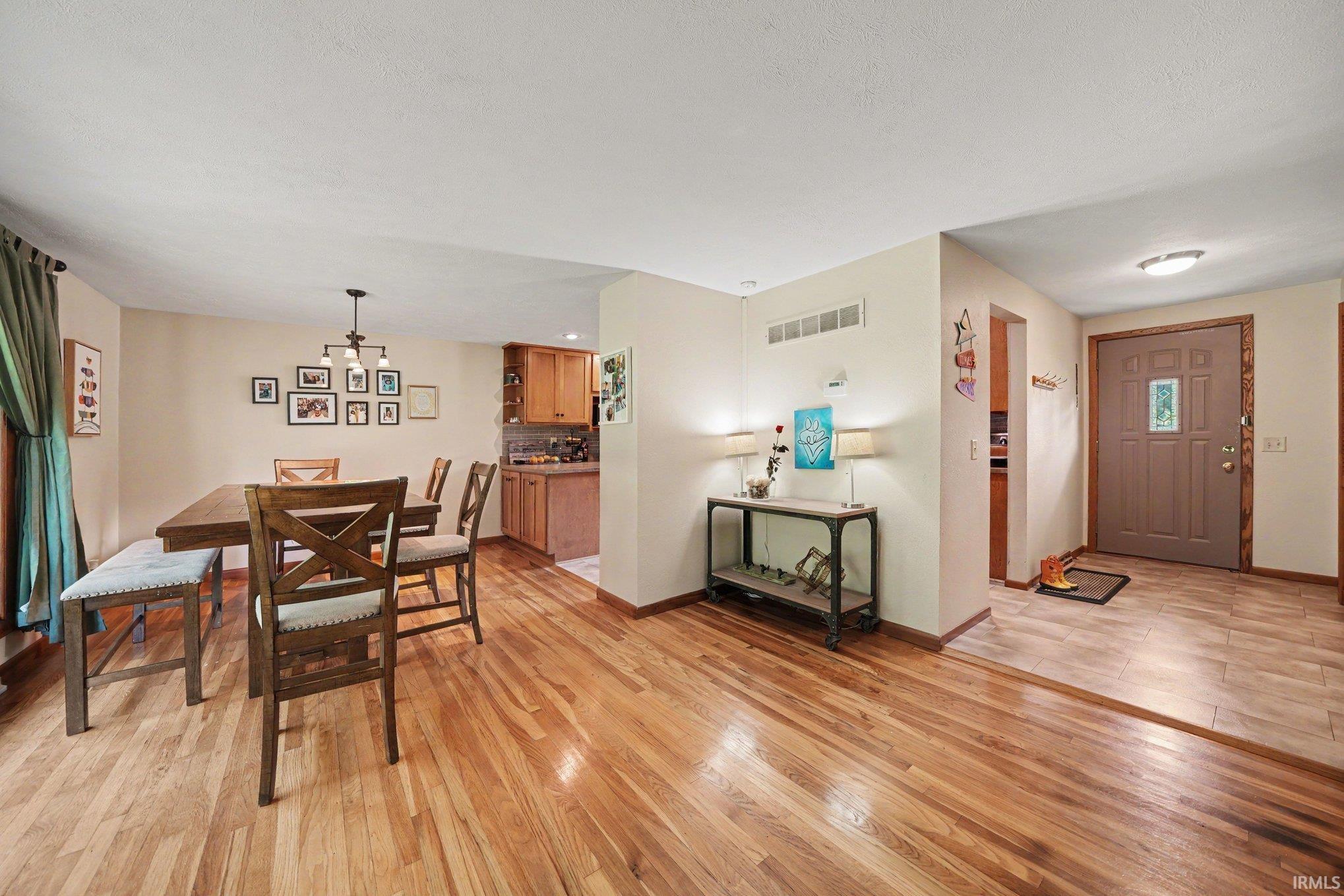 1601 Victoria Drive Elkhart IN 46514