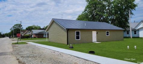 207 S Grove Street Odon IN 47562