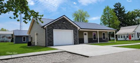 207 S Grove Street Odon IN 47562
