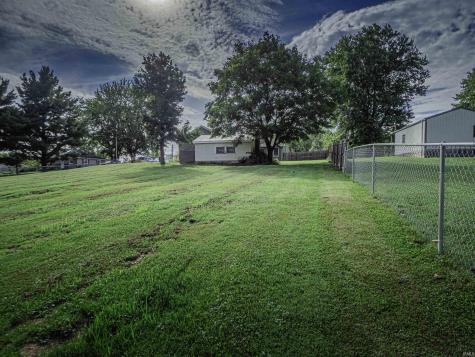402 S Lakeview Drive Petersburg IN 47567
