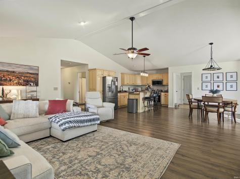 402 S Lakeview Drive Petersburg IN 47567