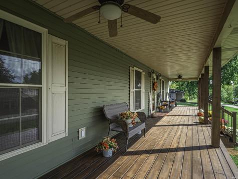 402 S Lakeview Drive Petersburg IN 47567