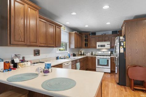 12135 N Upper Lake Shore Monticello IN 47960