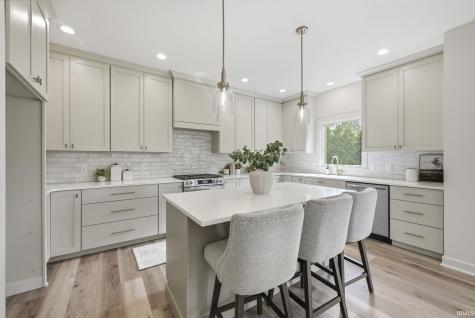 9836 Gala Cove Fort Wayne IN 46835