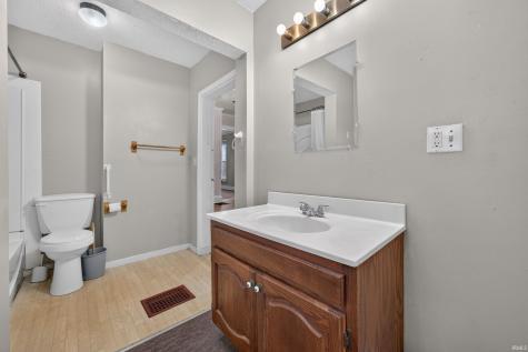 21 E Miami Avenue Logansport IN 46947