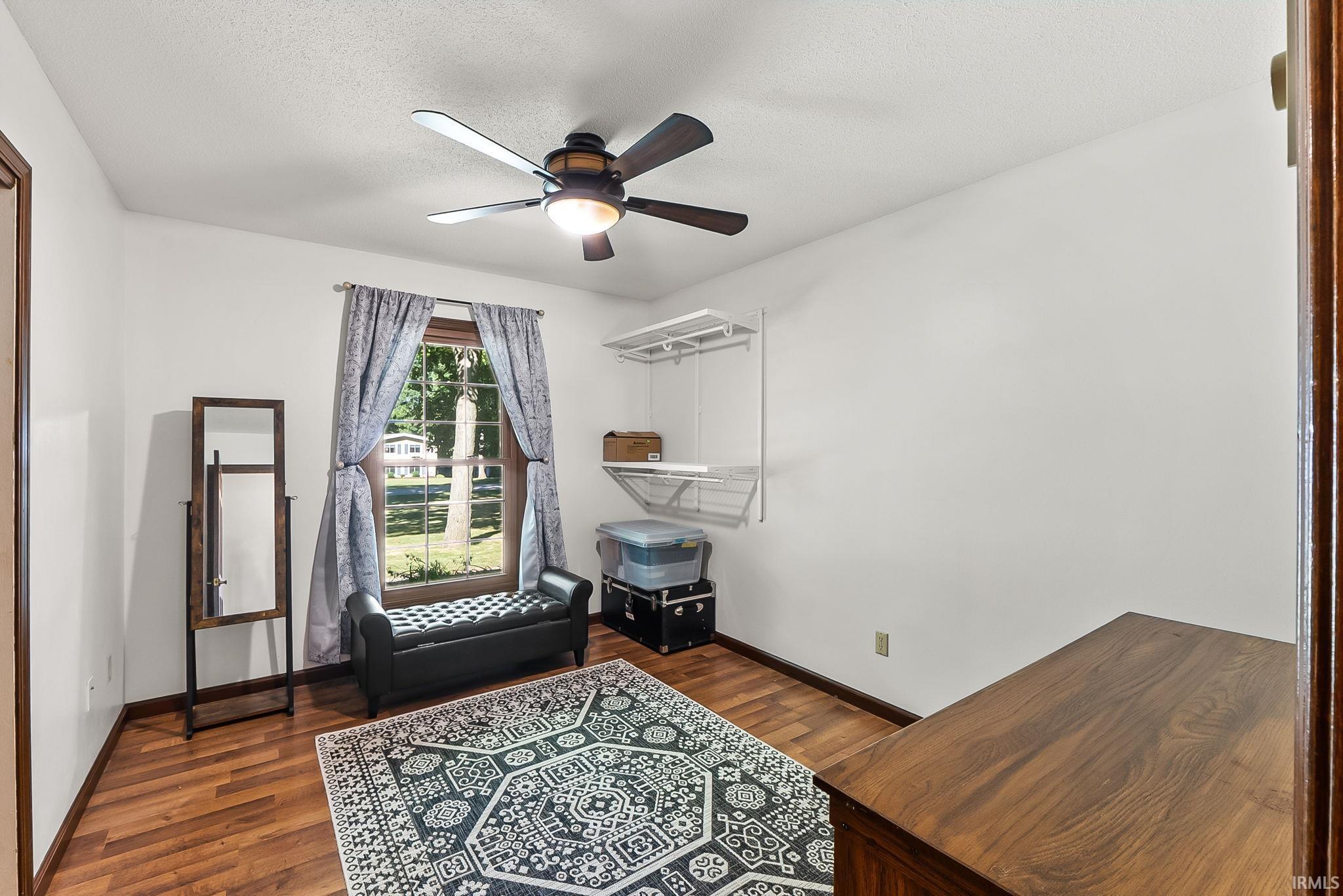 1234 N Shagbark Drive Warsaw IN 46582