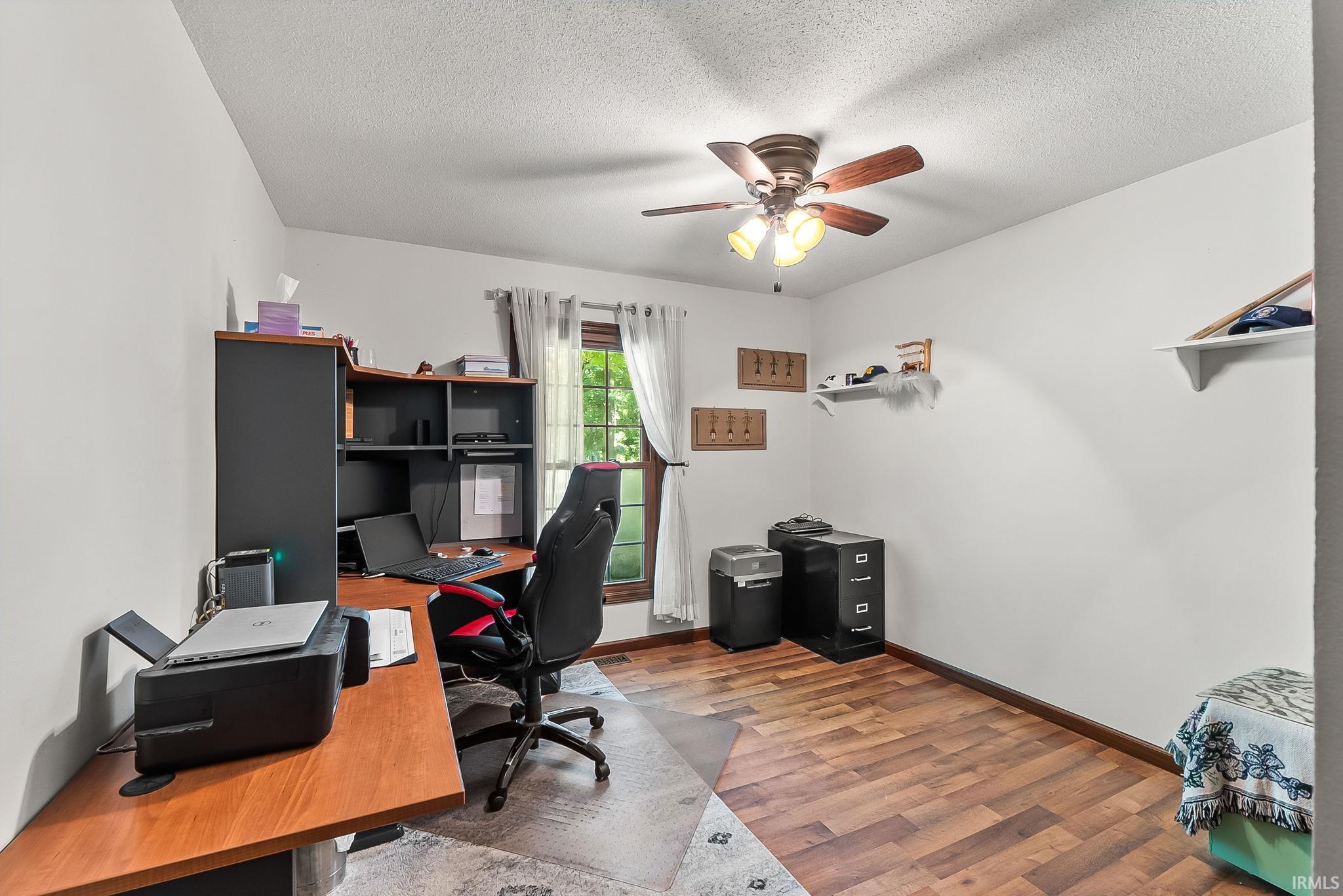 1234 N Shagbark Drive Warsaw IN 46582