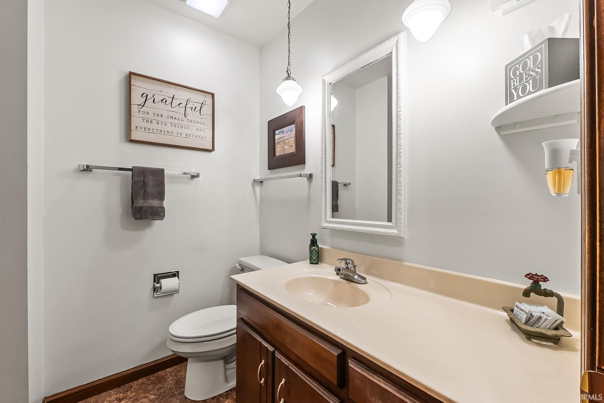 1234 N Shagbark Drive Warsaw IN 46582