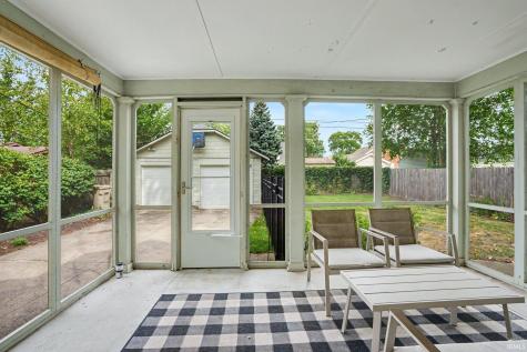 1435 E Lasalle Avenue South Bend IN 46617