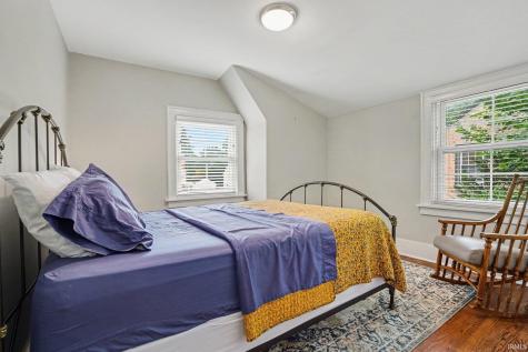 1435 E Lasalle Avenue South Bend IN 46617