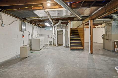 1435 E Lasalle Avenue South Bend IN 46617