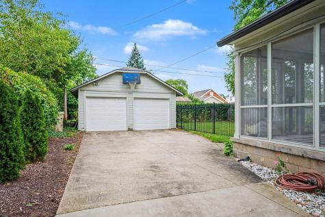 1435 E Lasalle Avenue South Bend IN 46617